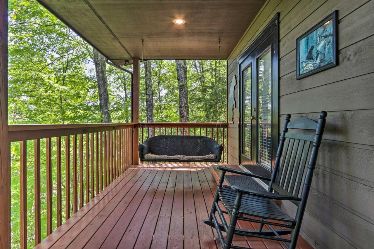 Eclectic Cabin With Hot Tub 1 Mi To Ober Gatlinburg Villa Exterior foto