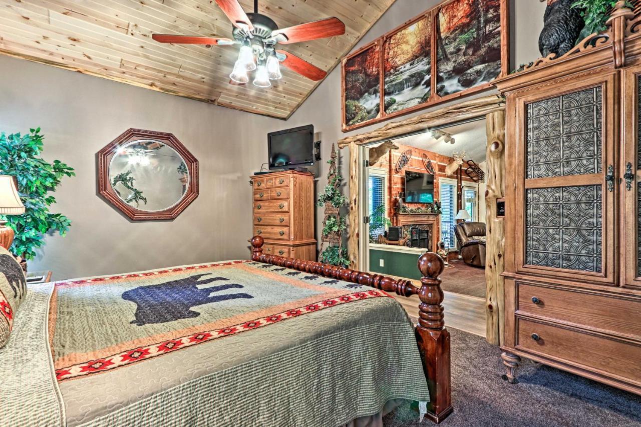 Eclectic Cabin With Hot Tub 1 Mi To Ober Gatlinburg Villa Exterior foto