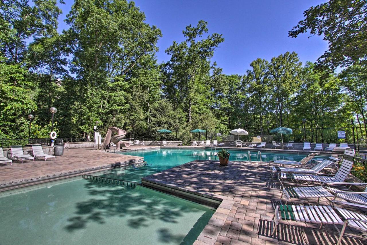 Eclectic Cabin With Hot Tub 1 Mi To Ober Gatlinburg Exterior foto